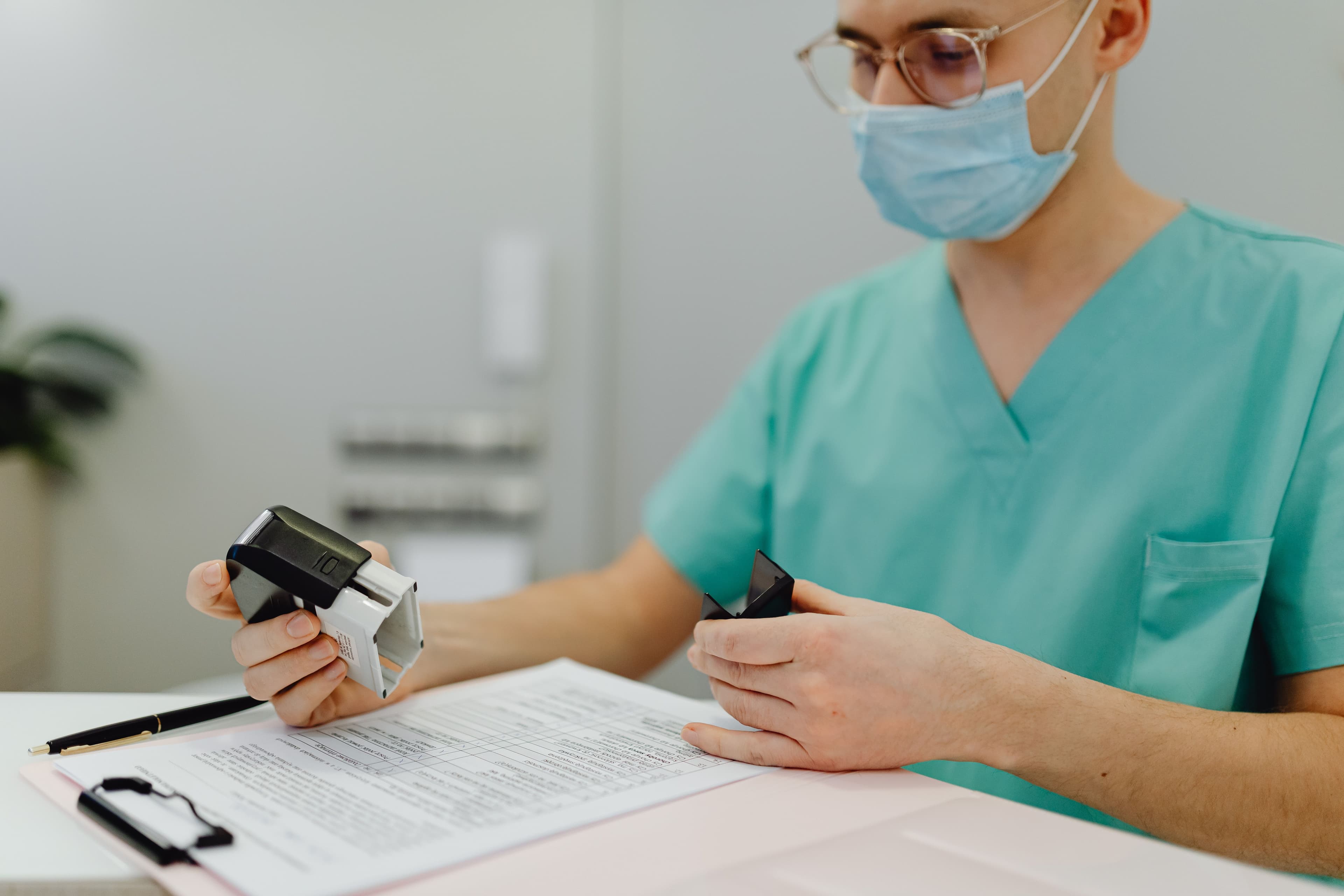 Expert Opinions Based on Medical Records